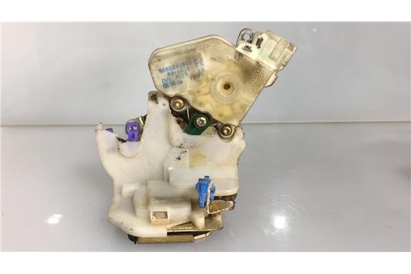 Recambio de cierre electromagnetico trasero derecho para nissan x-trail (t30) 2.2 comfort referencia OEM IAM 805524U300 89A925 