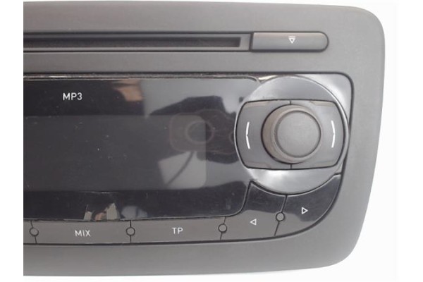 Recambio de radio / cd para seat ibiza berlina (6j5) 1.9 tdi referencia OEM IAM 6j0035153  