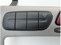 Recambio de embellecedor consola central para mercedes-benz clase c (bm 203) sportcoupe 2.0 c 180 (203.735) referencia OEM IAM 2