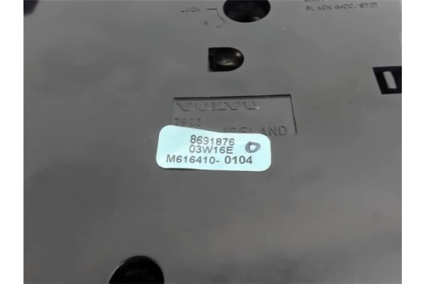 Recambio de mandos climatizador para volvo s60 berlina 2.4 d5 referencia OEM IAM 8691876  