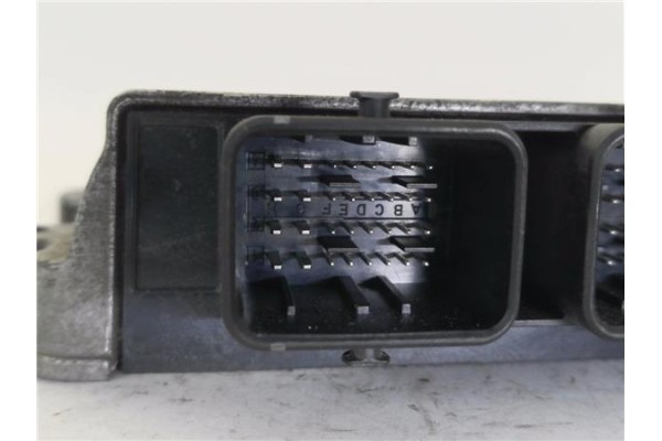 Recambio de centralita para citroen c2 1.4 referencia OEM IAM 9664127180  
