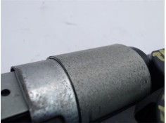 Recambio de motor elevalunas trasero derecho para mazda 3 berlina (bk) 1.6 cd active+ xcite referencia OEM IAM CMO11750  