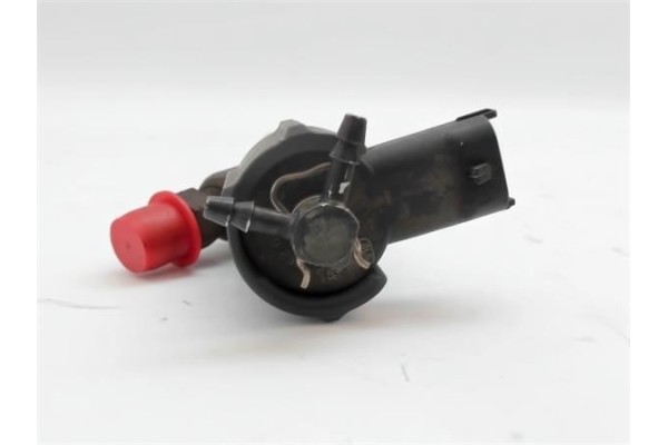 Recambio de inyector para kia cee´d (2006) 1.6 crdi 115 referencia OEM IAM 0445110  