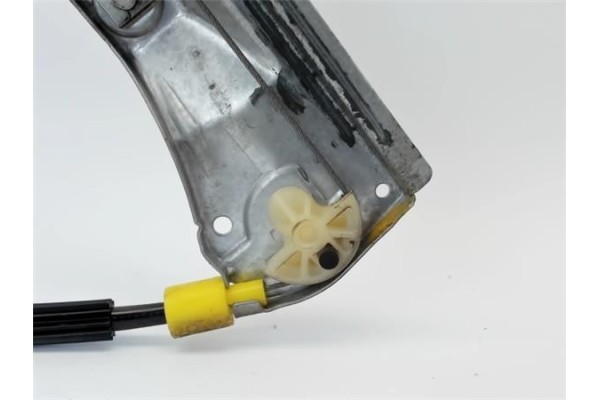 Recambio de mecanismo elevalunas delantero derecho para renault clio ii fase i (b/cb0) referencia OEM IAM   