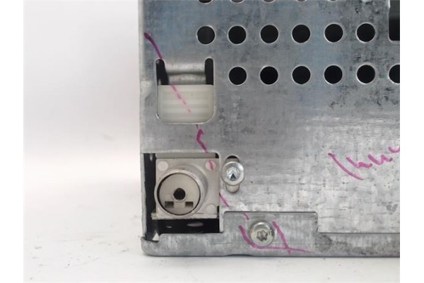 Recambio de radio / cd para fiat ii bravo (198) 1.4 referencia OEM IAM 735451941 M053365 