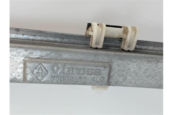 Recambio de mecanismo elevalunas delantero derecho para renault clio ii fase i (b/cb0) referencia OEM IAM 77008422  