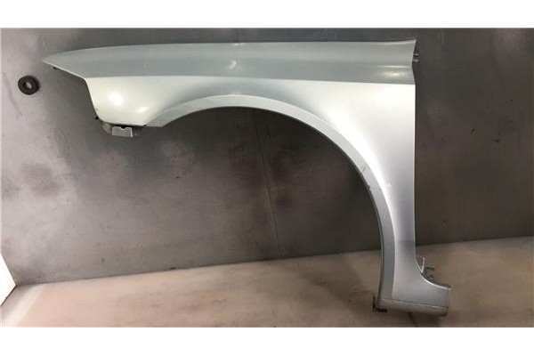 Recambio de aleta delantero izquierda para renault laguna ii (bg0)(2001) 2.0 authentique [2,0 ltr. - 103 kw cat (f5r-700)] refer