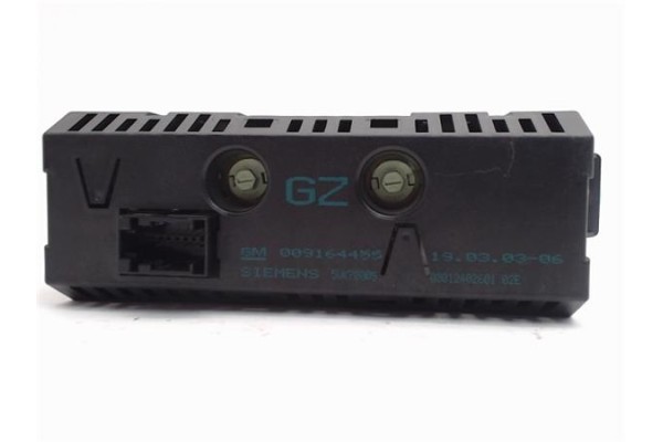 Recambio de reloj horario para opel corsa c 1.0 referencia OEM IAM 009164455 5WK70005 