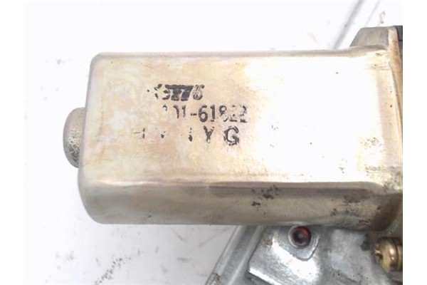 Recambio de mecanismo elevalunas delantero derecho para mazda 626 berlina (gf) referencia OEM IAM GD7B58560A  