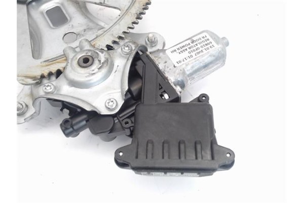 Recambio de mecanismo elevalunas delantero derecho para toyota corolla verso (r1) referencia OEM IAM   