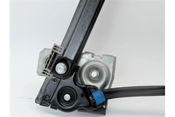 Recambio de mecanismo elevalunas delantero derecho para seat cordoba vario (6k5) referencia OEM IAM 6K4956801F  