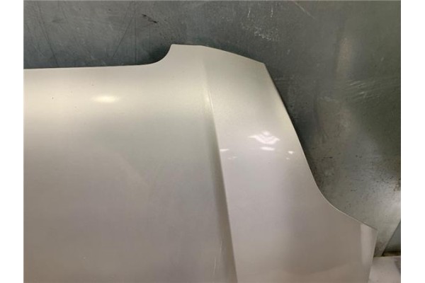Recambio de capo para hyundai h-1 furgón 2.5 crdi referencia OEM IAM 664004A720  