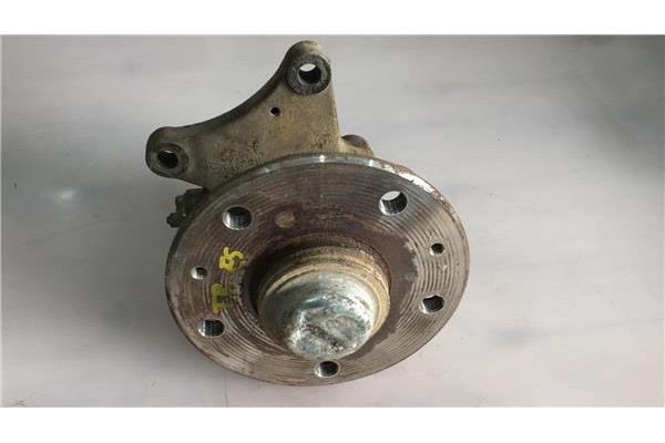 Recambio de buje trasero para suzuki swift iii (sg) 1.3 referencia OEM IAM 4615157K00 4340257KA0 