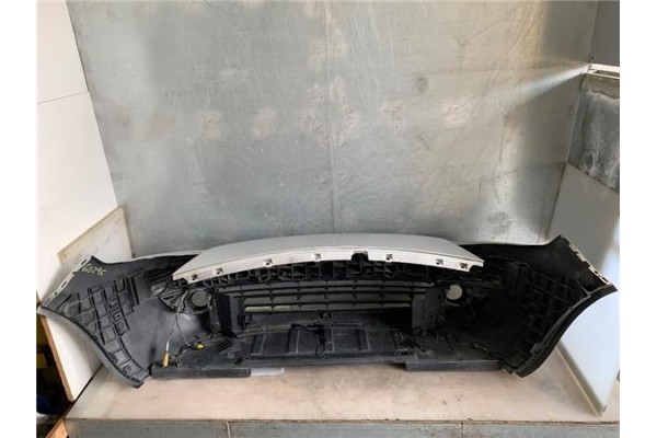 Recambio de paragolpes delantero para renault grand scénic ii (jm0/1_) 1.9 dci (jm14) referencia OEM IAM 7701477299  