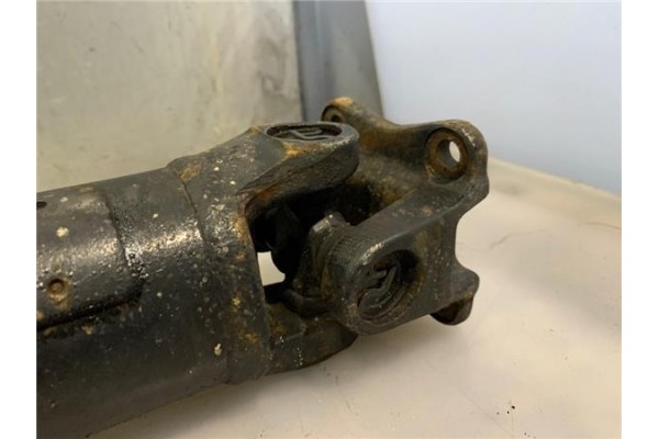 Recambio de cardan trasero para hyundai h-1 furgón 2.5 crdi referencia OEM IAM 491044A550  