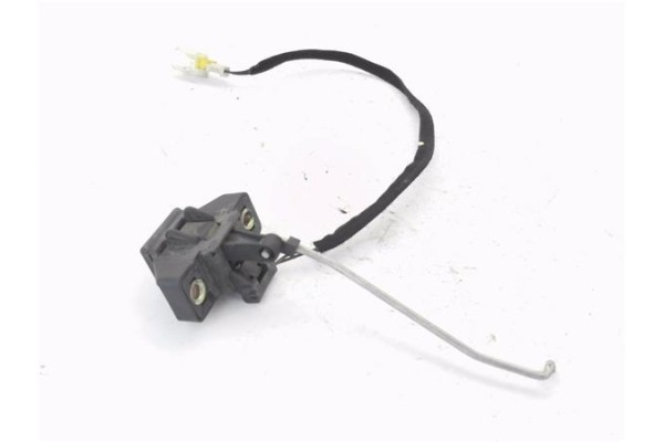 Recambio de cierre electromagnetico porton para renault clio ii fase ii (b/cb0) 1.2 base authentique referencia OEM IAM 82000789