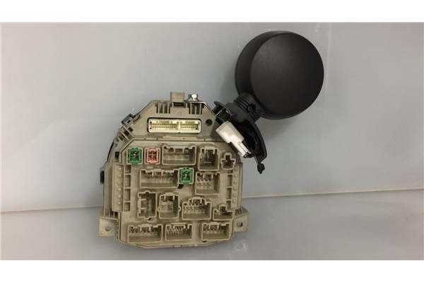 Recambio de cuadro completo para toyota aygo (kgb/wnb) 1.0 básico referencia OEM IAM 83800-0H023A 917010L16 