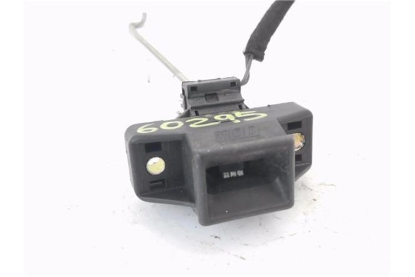Recambio de cierre electromagnetico porton para renault clio ii fase ii (b/cb0) 1.2 base authentique referencia OEM IAM 82000789