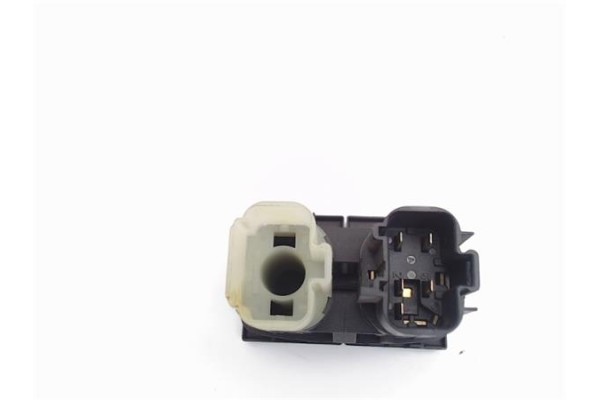 Recambio de conjunto interruptores para ford mondeo iii sedán (b4y) 2.0 16v referencia OEM IAM 18C621AA  