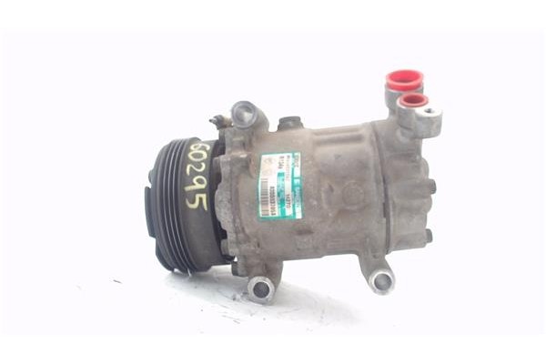 Recambio de compresor aire acond. para renault clio ii fase ii (b/cb0) 1.2 base authentique referencia OEM IAM 8200953358  