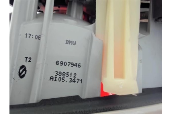 Recambio de piloto antiniebla trasero derecho para bmw serie 3 berlina (e46) 2.0 320i referencia OEM IAM 6907946388512  