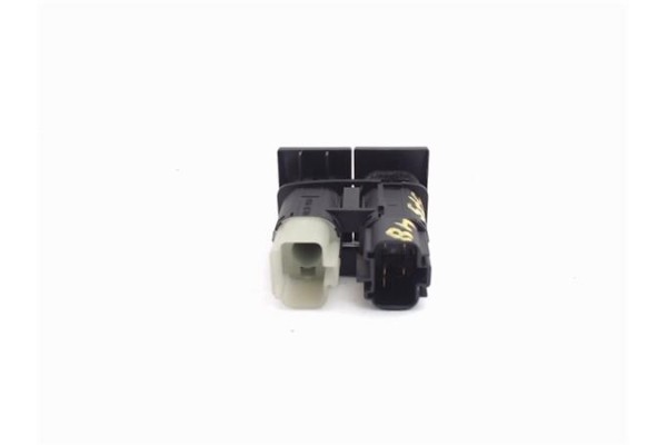 Recambio de conjunto interruptores para ford mondeo iii sedán (b4y) 2.0 16v referencia OEM IAM 19B514AA  