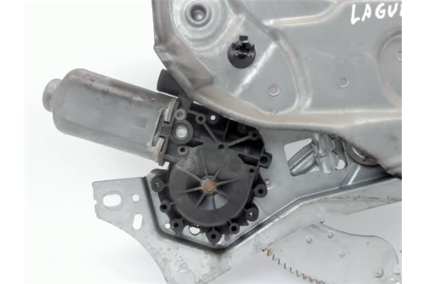 Recambio de elevalunas electrico delantero derecho para renault laguna (b56) 1.9 dti rt referencia OEM IAM   