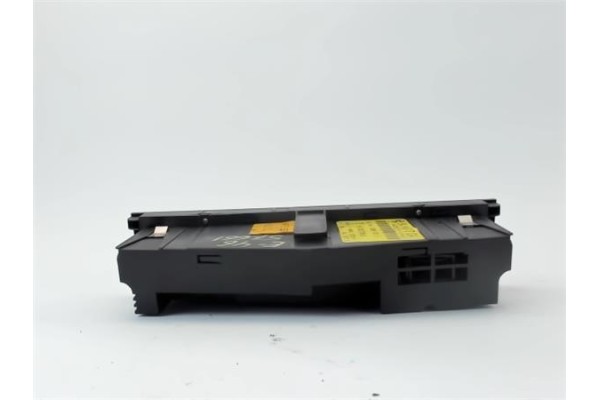 Recambio de mandos climatizador para bmw serie 3 berlina (e46) 2.0 320i referencia OEM IAM 64116917004  