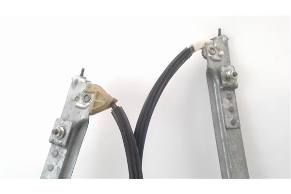 Recambio de mecanismo elevalunas delantero derecho para citroen xsara picasso 2.0 hdi referencia OEM IAM 9222F9  