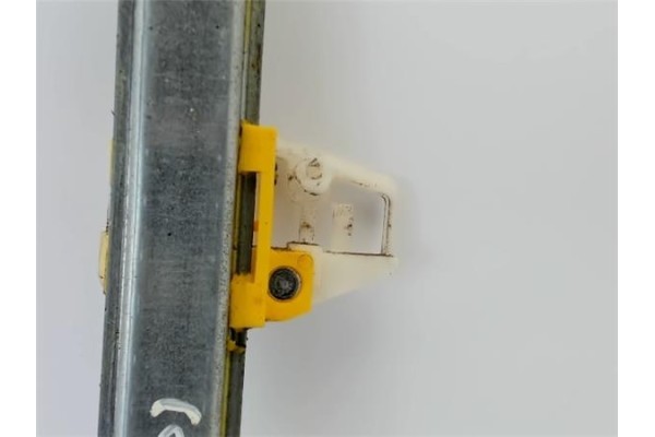 Recambio de mecanismo elevalunas delantero derecho para renault megane ii berlina 5p referencia OEM IAM   