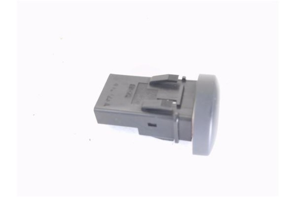 Recambio de interruptor luces emergencia para renault clio ii fase ii (b/cb0) 1.2 base authentique referencia OEM IAM 442723  