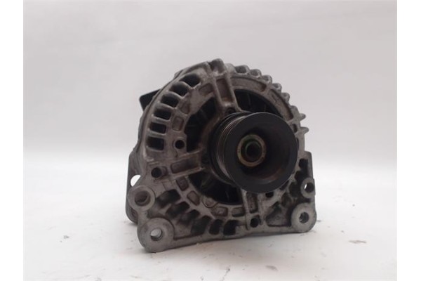 Recambio de alternador para volkswagen polo (9n1)(2001) 1.4 16v referencia OEM IAM 037903025M 0121325013 