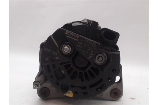 Recambio de alternador para volkswagen polo (9n1)(2001) 1.4 16v referencia OEM IAM 037903025M 0121325013 