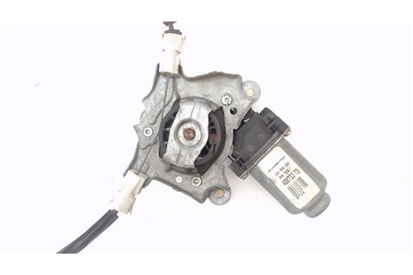 Recambio de mecanismo elevalunas delantero izquierdo para renault clio ii fase ii (b/cb0) 1.2 base authentique referencia OEM IA