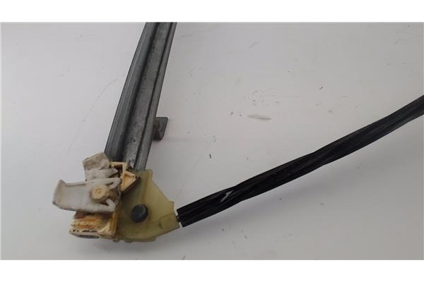 Recambio de mecanismo elevalunas delantero izquierdo para renault clio ii fase ii (b/cb0) 1.2 base authentique referencia OEM IA