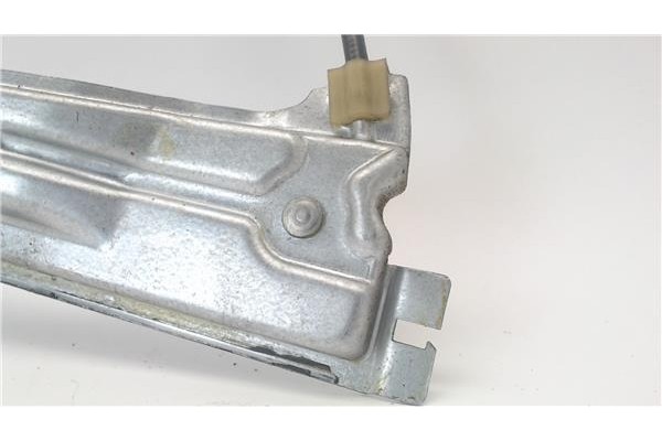 Recambio de mecanismo elevalunas delantero derecho para citroen c4 berlina referencia OEM IAM 9222V0  