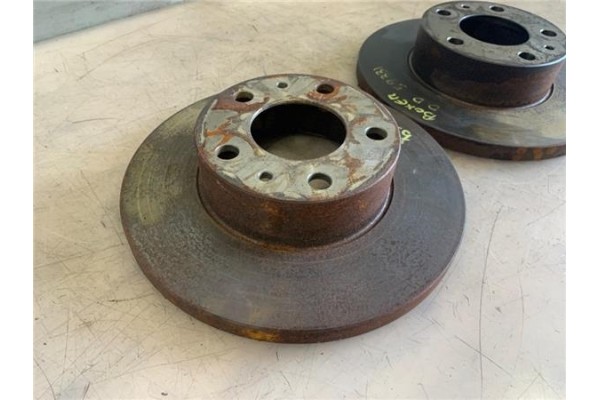 Recambio de disco freno delantero para peugeot boxer furgón (230l) 1.9 d referencia OEM IAM 4249H6 4246J8 