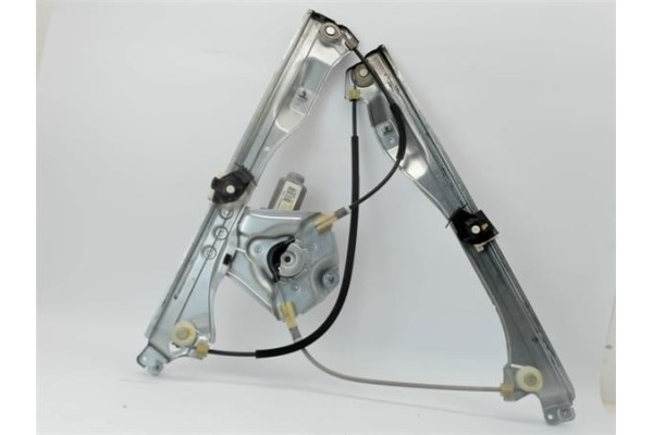 Recambio de mecanismo elevalunas delantero derecho para renault clio iii referencia OEM IAM 8200291147 LTRN71R 8200843597 , RENA