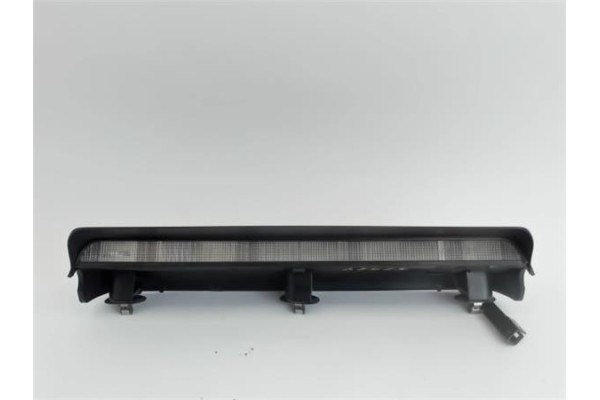 Recambio de luz central de freno para opel corsa c 1.0 referencia OEM IAM 09114502 24517003 