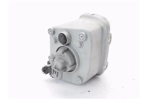 Recambio de faro antiniebla derecho para hyundai h-1 furgón 2.5 crdi referencia OEM IAM 922024A600  