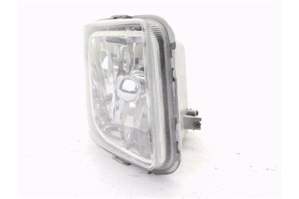 Recambio de faro antiniebla derecho para hyundai h-1 furgón 2.5 crdi referencia OEM IAM 922024A600  