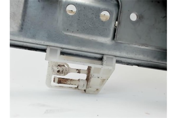 Recambio de mecanismo elevalunas trasero izquierdo para renault megane ii berlina 5p referencia OEM IAM   