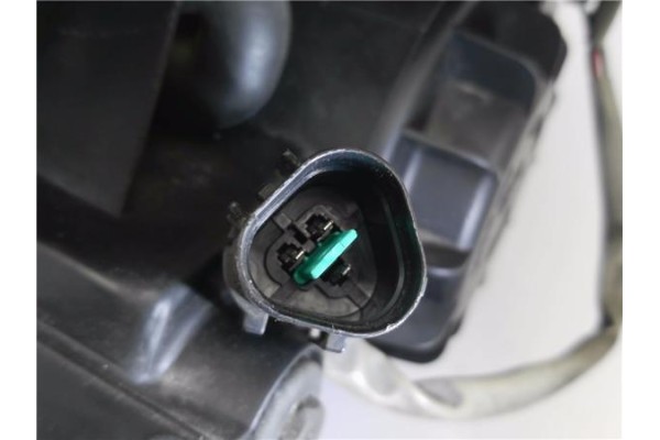 Recambio de faro delantero dcho para hyundai h-1 furgón 2.5 crdi referencia OEM IAM 921024A610  
