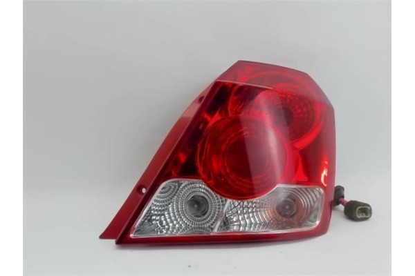 Recambio de piloto trasero derecho para daewoo kalos 1.2 se referencia OEM IAM 96540269  