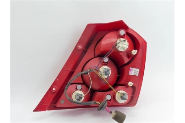 Recambio de piloto trasero izquierdo para daewoo kalos 1.2 se referencia OEM IAM 96540268  