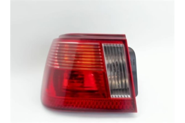 Recambio de piloto trasero izquierdo para seat ibiza (6k1) 1.9 sdi referencia OEM IAM 6K6945257C  