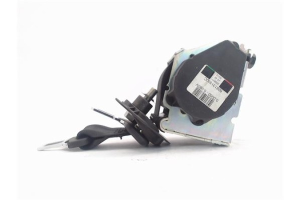 Recambio de cinturon seguridad trasero central para renault grand scenic iv 1.2 tce referencia OEM IAM 888502465R  