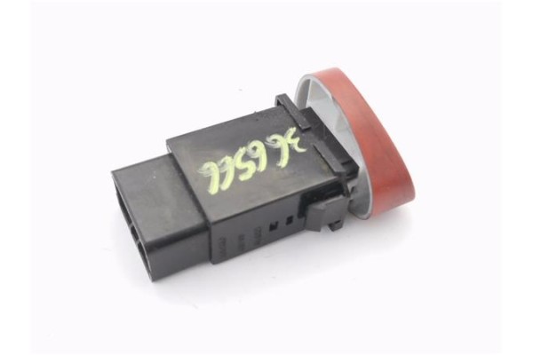 Recambio de interruptor luces emergencia para hyundai h-1 furgón 2.5 crdi referencia OEM IAM 937904A400 9373047000 