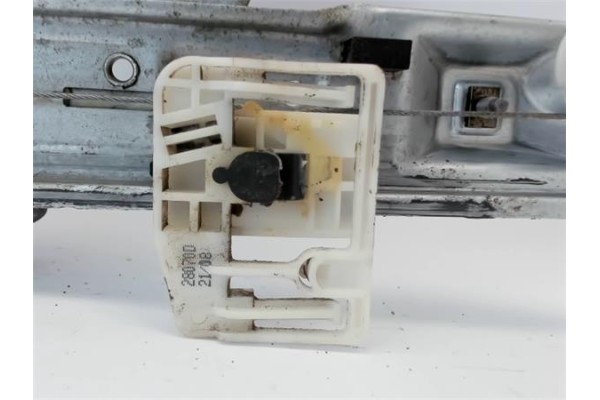 Recambio de mecanismo elevalunas trasero izquierdo para renault megane ii berlina 3p referencia OEM IAM   
