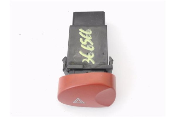 Recambio de interruptor luces emergencia para hyundai h-1 furgón 2.5 crdi referencia OEM IAM 937904A400 9373047000 